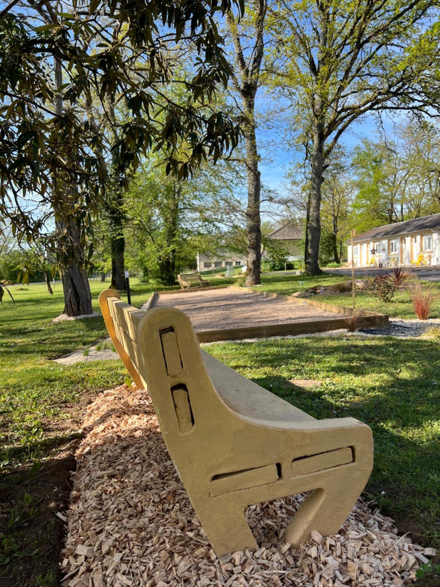 Motel Les Broussailles Mesves-sur-Loire Zewnętrze zdjęcie